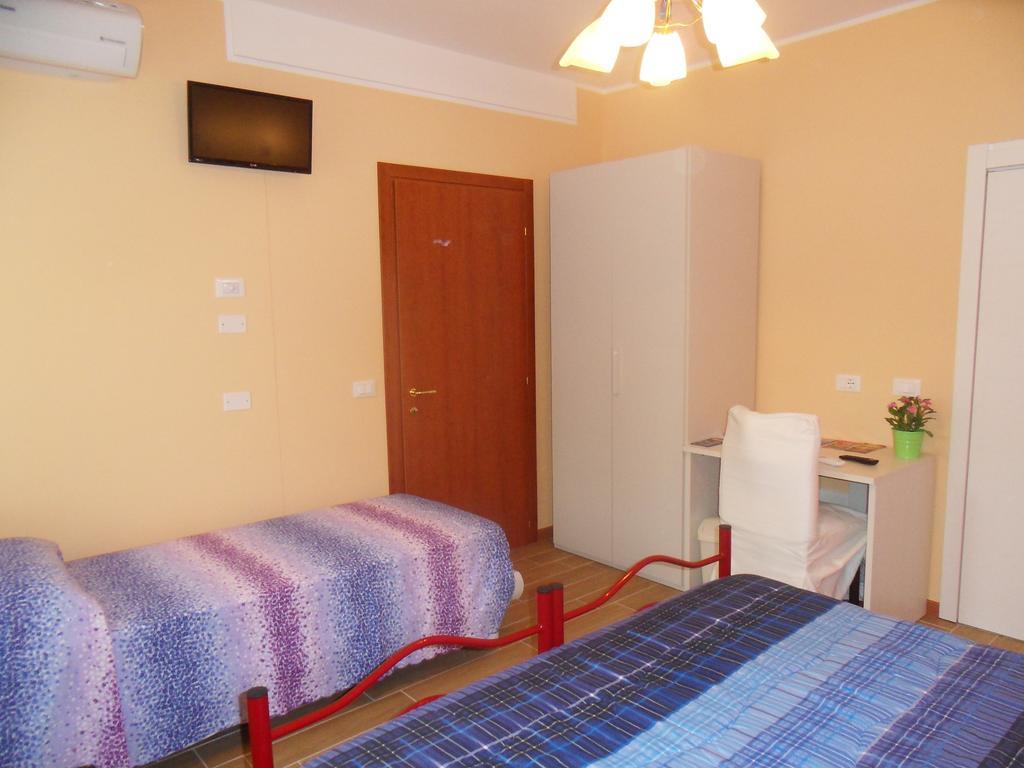 B&B Giardino Di Ro Cazzago  Bilik gambar